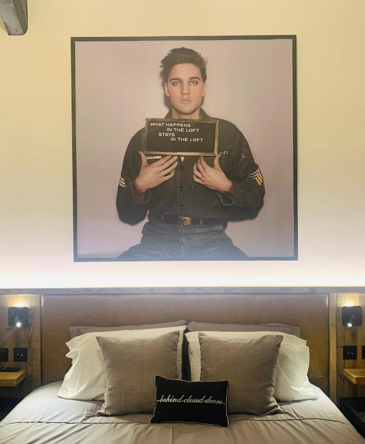 Loft 11 Stunning Luxury Nyc Loft Style Interior Designed 2Bd Apartment Excellent City Centre Location Mezzanine Cinema Room Designer Furniture Amazing Space Douglas Bagian luar foto